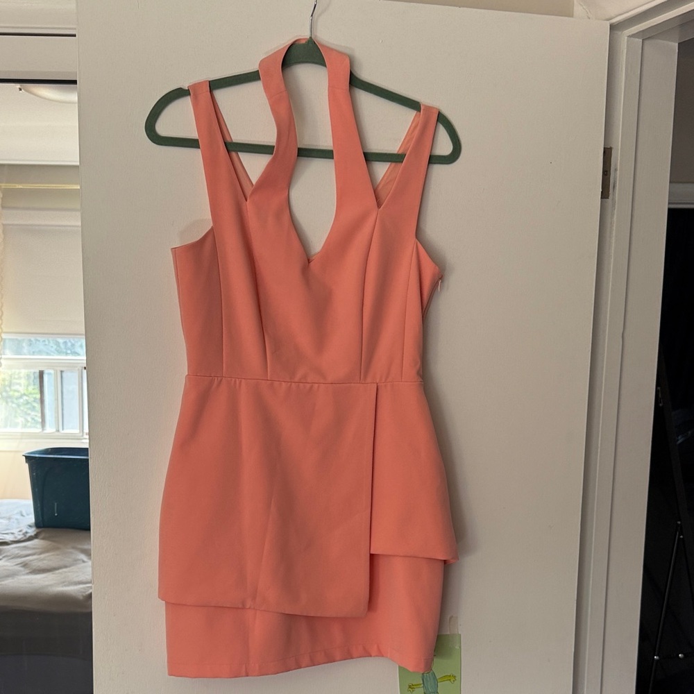 Elegant Peach Sleeveless mini Dress